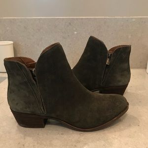 Lucky Brand suede booties forest green